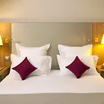 Aparthotel Résidence Paris Cdg Airport 4*