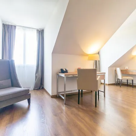 Paris Cdg Airport Roissy-en-France