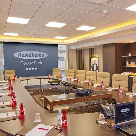 Paris Cdg Airport Aparthotel 4*