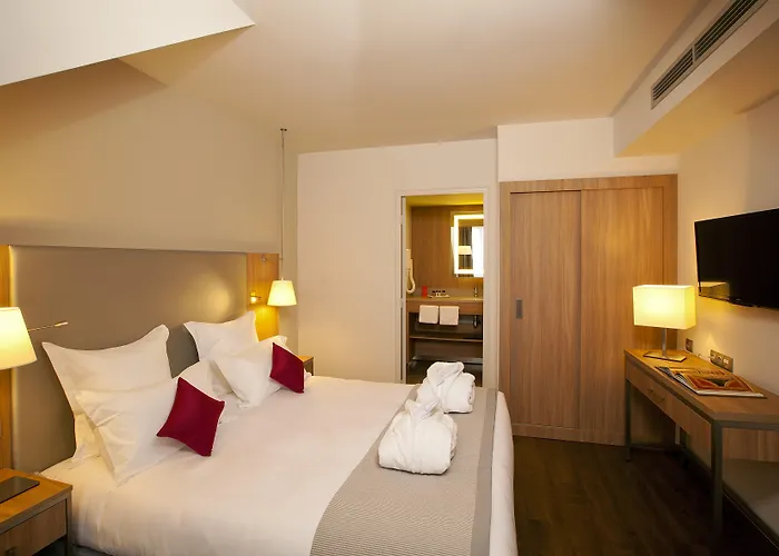 Paris Cdg Airport Apartmanhotel 4*