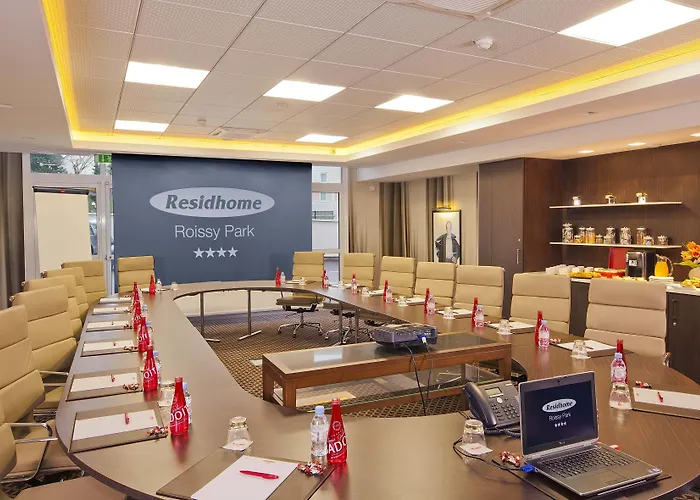 Paris Cdg Airport Aparthotel 4*