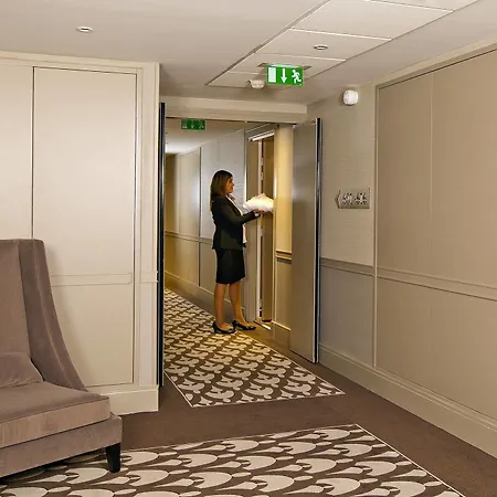 Paris Cdg Airport Apartmanhotel Roissy-en-France